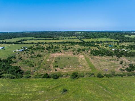 Tract 2 Tbd Lcr 392 Groesbeck TX 76642
