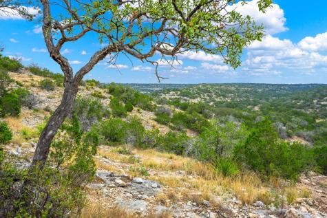 13812 High Lonesome Road Del Rio TX 78840