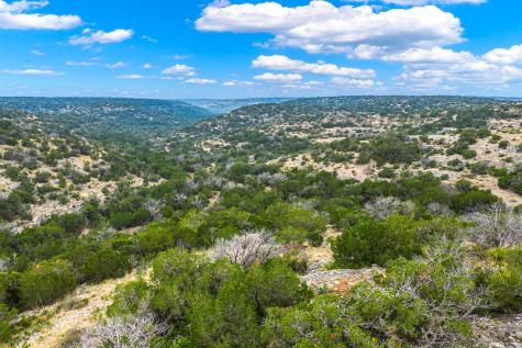 13812 High Lonesome Road Del Rio TX 78840