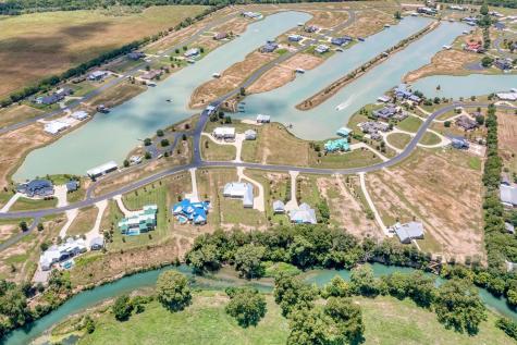 108 River Lakes Lane Martindale TX 78655