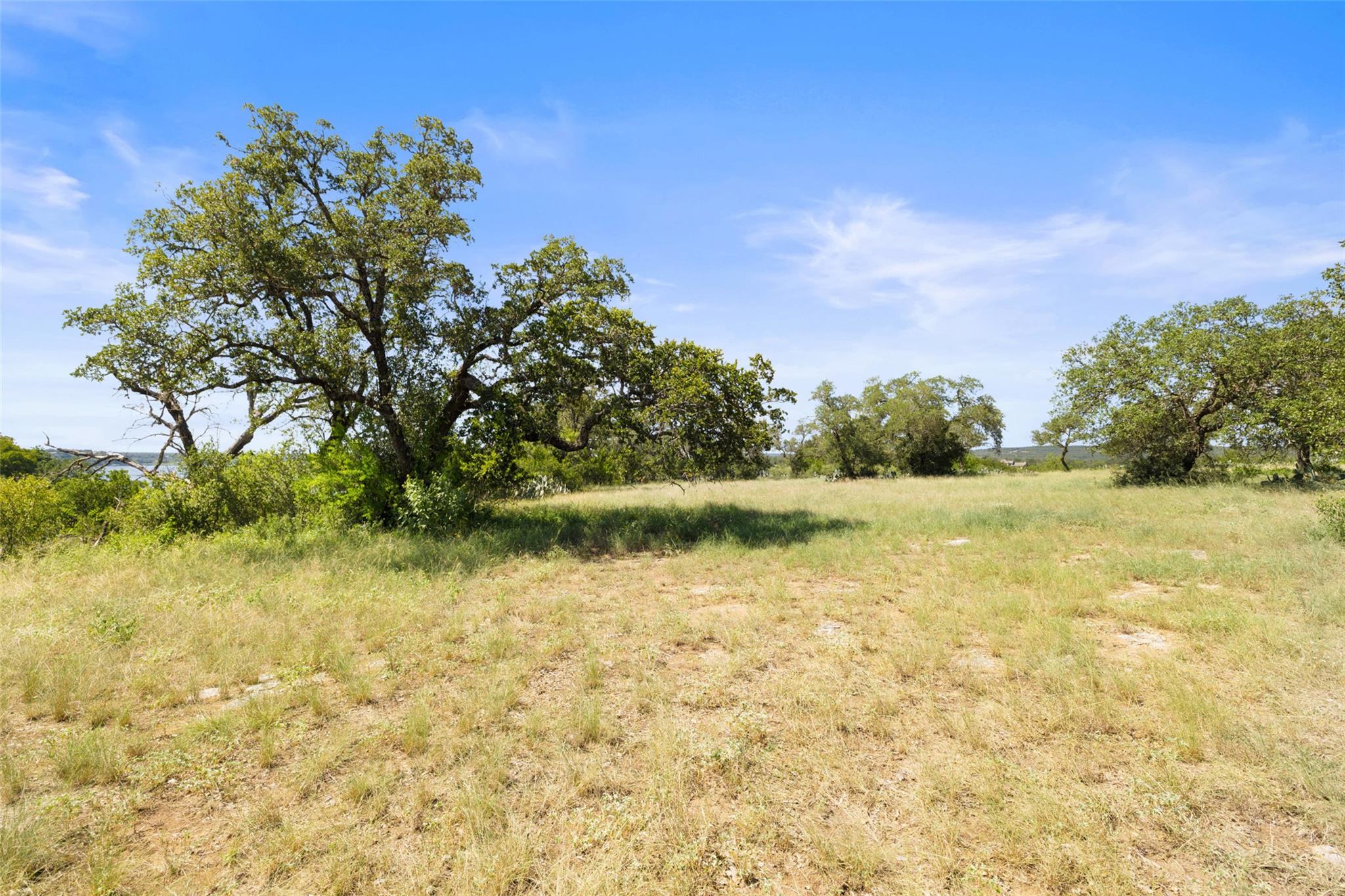 2928 Cliff Overlook Spicewood TX 78669