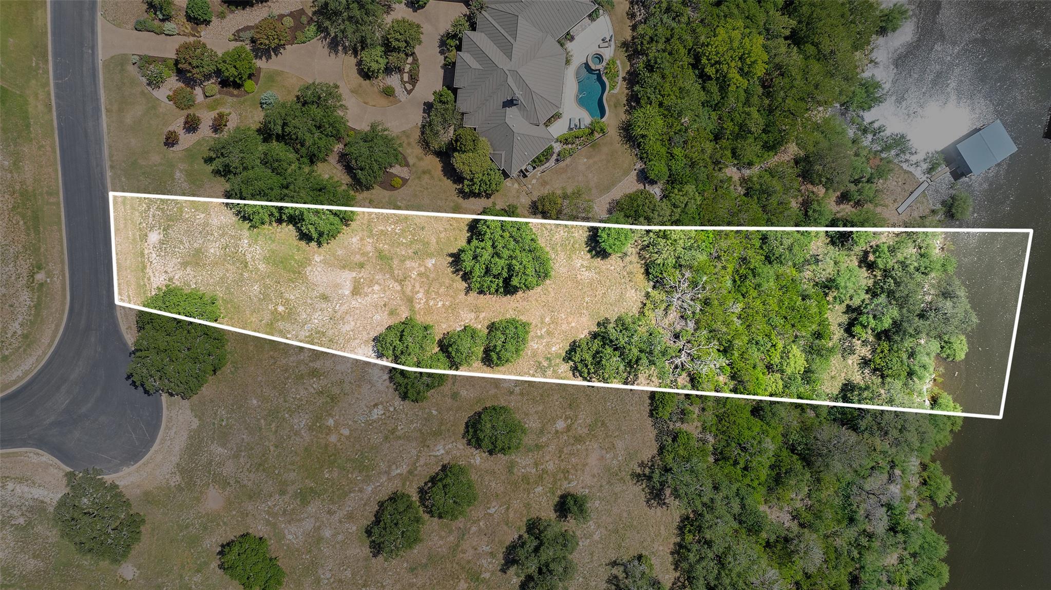 2928 Cliff Overlook Spicewood TX 78669