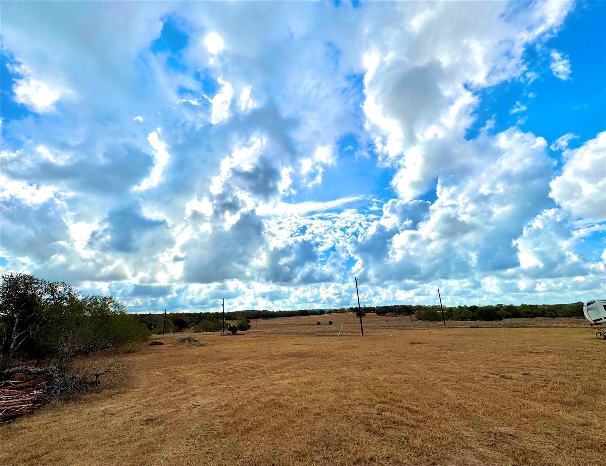 6052 Tenney Creek Road Luling TX 78648