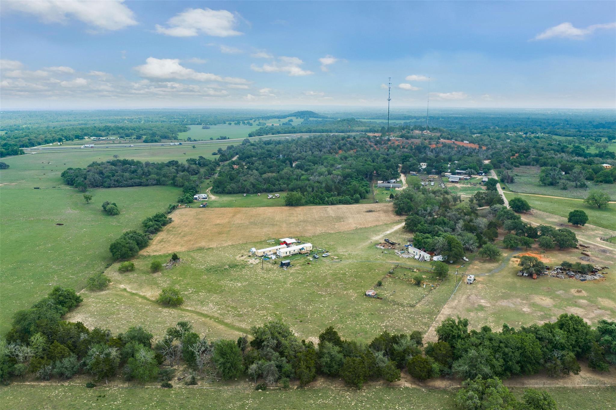 640 County Road 475 Road Luling TX 78648