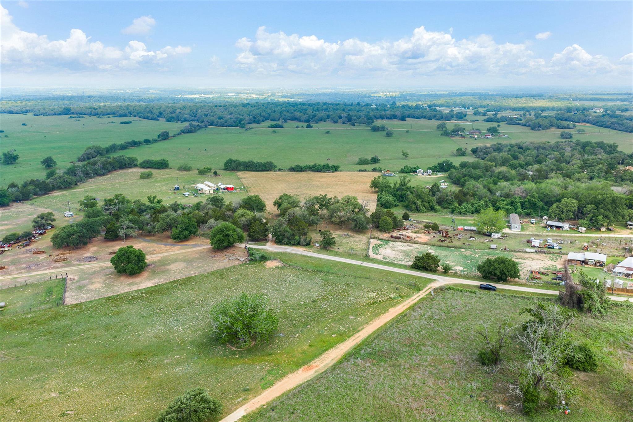 640 County Road 475 Road Luling TX 78648