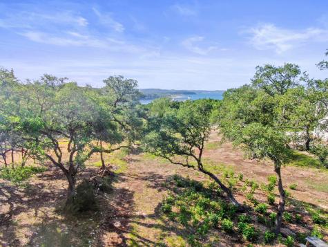 8200 Moon Rise Trail Jonestown TX 78645
