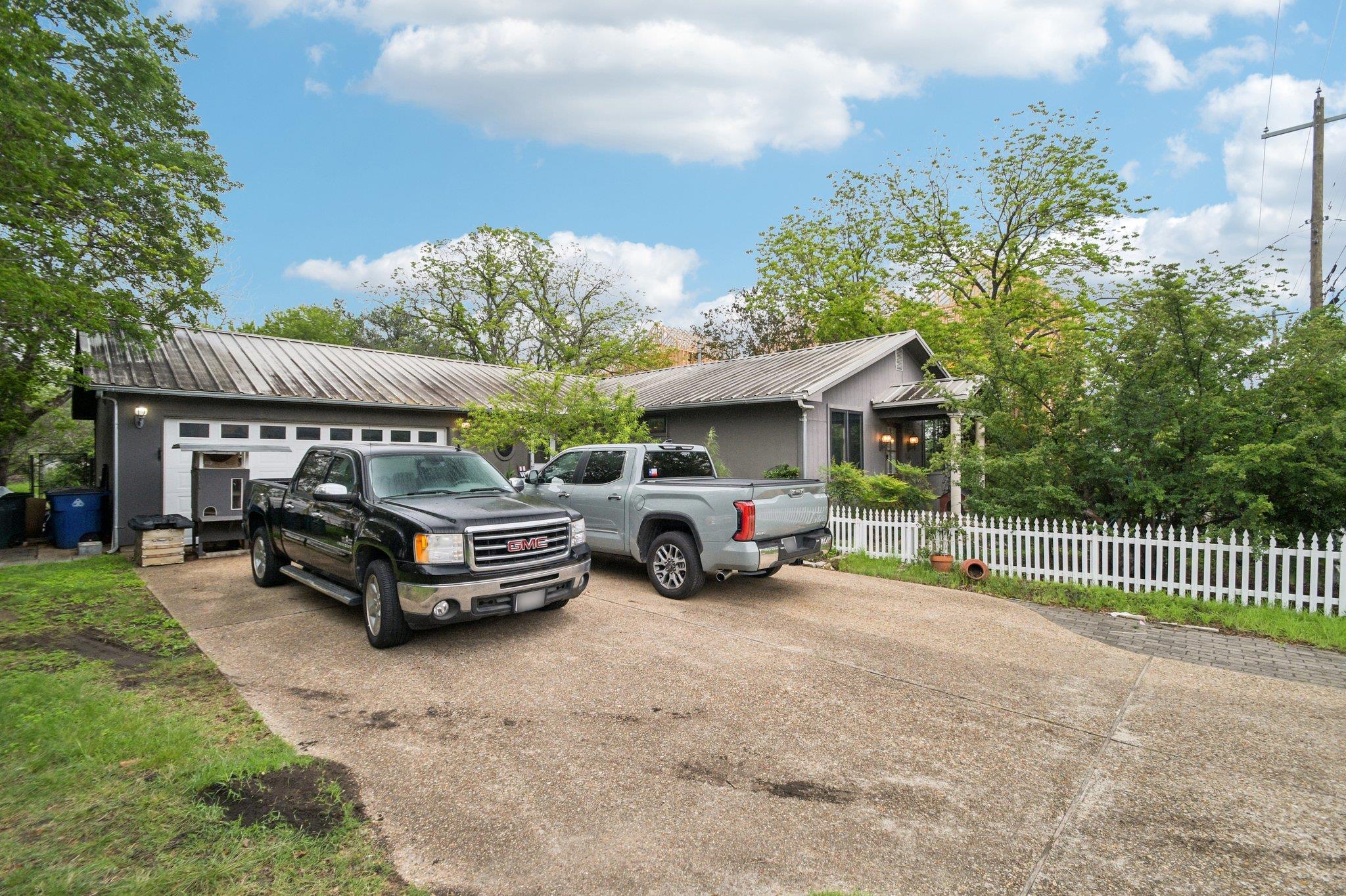 4411 Banister Lane Austin TX 78745