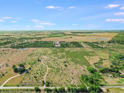 500 Schubert Lane Niederwald TX 78640