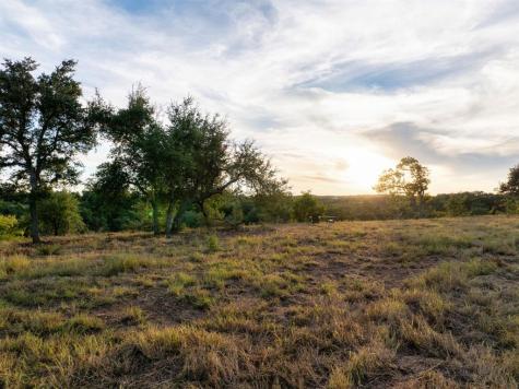7275 Creek Road Dripping Springs TX 78620