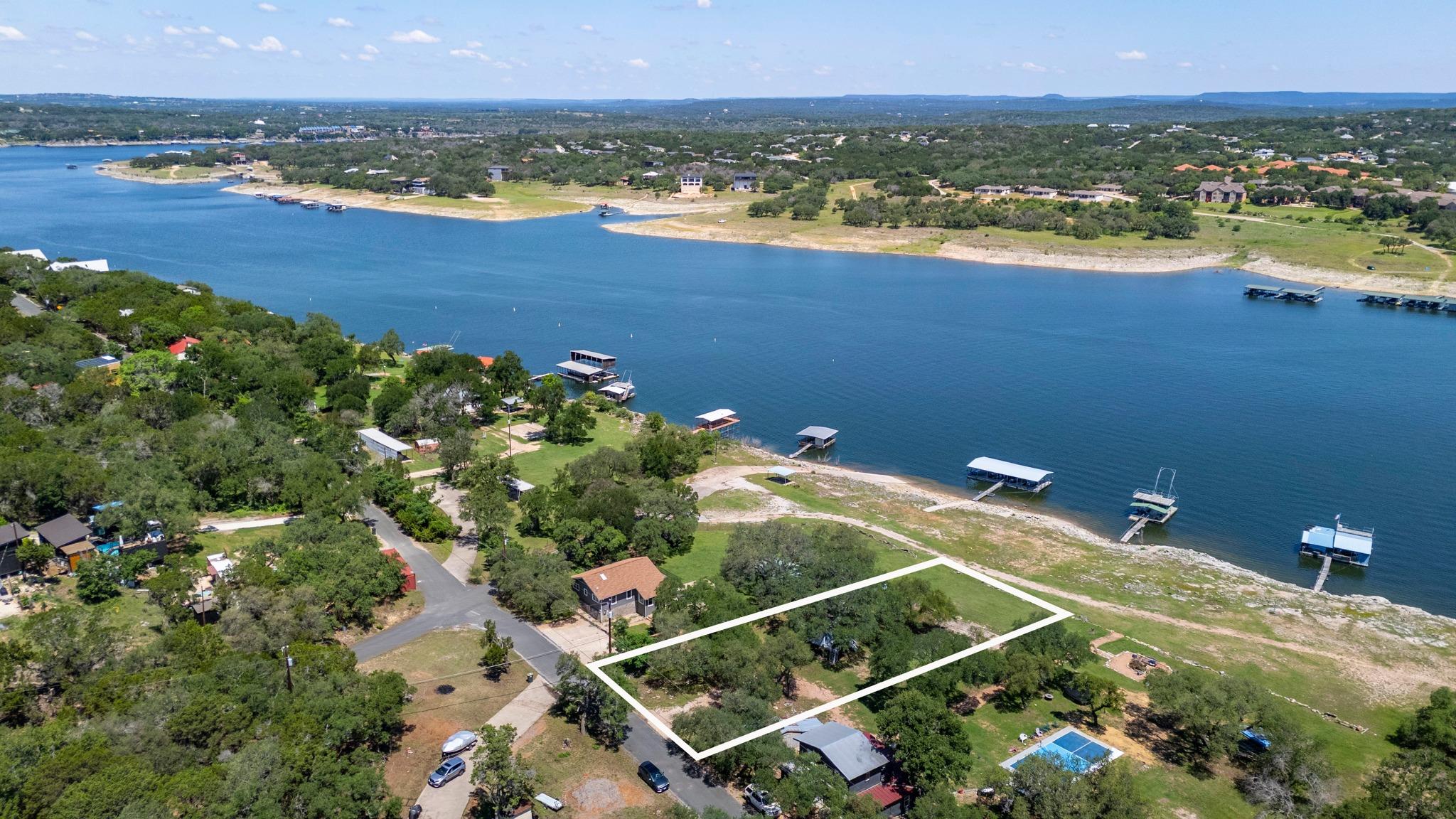 20808 Lakeshore Drive W Spicewood TX 78669