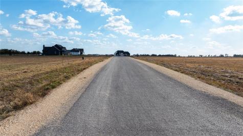 102 Country View Lane Schulenburg TX 78956