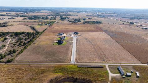 102 Country View Lane Schulenburg TX 78956