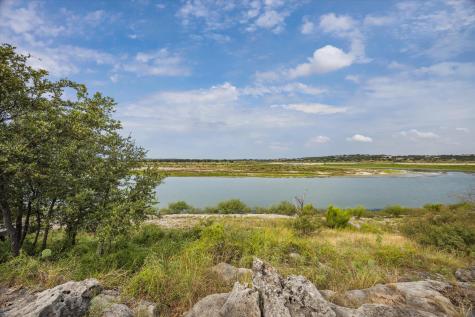 742 Park Shores Canyon Lake TX 78133