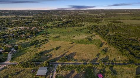 5274 County Road 200 Liberty Hill TX 78642