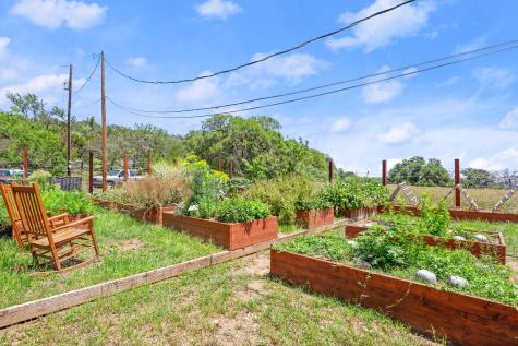 525 Pace Bend Road N Spicewood TX 78669