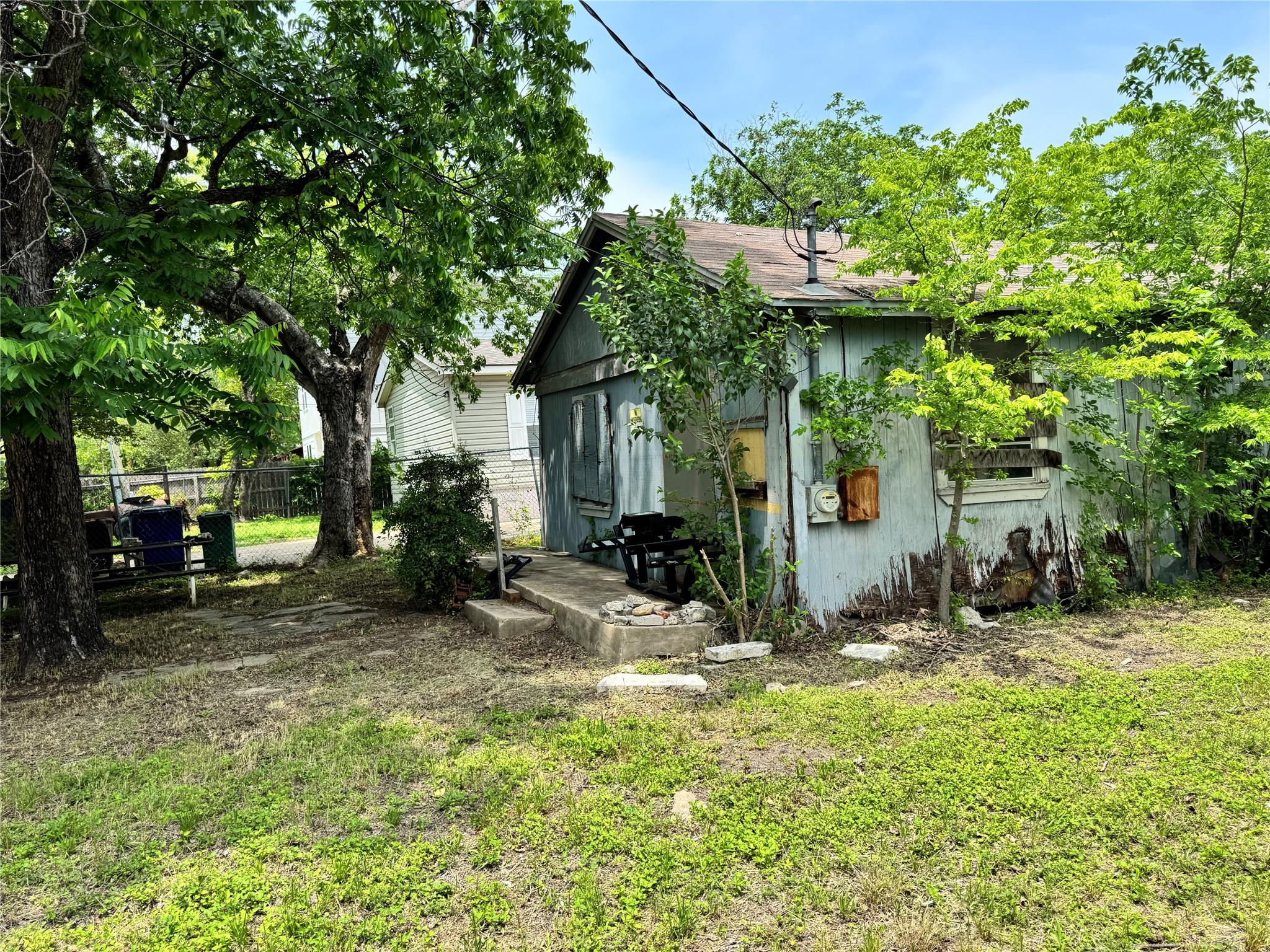 6408 Porter Street Austin TX 78741