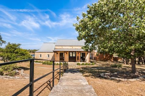 226 S Walnut Springs Road Johnson City TX 78636