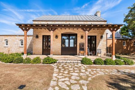 226 S Walnut Springs Road Johnson City TX 78636