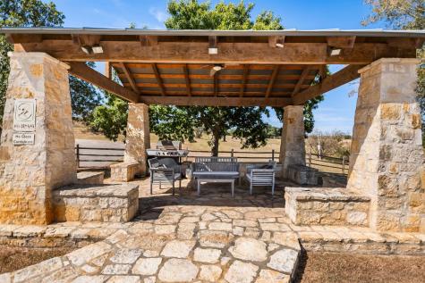 226 S Walnut Springs Road Johnson City TX 78636