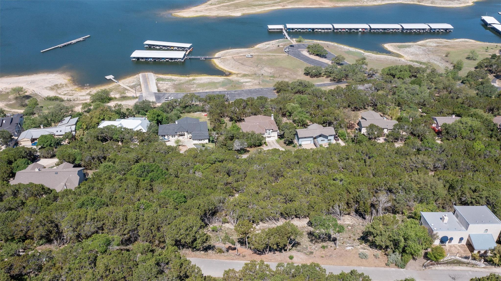 6203 Lakeshore Drive Lago Vista TX 78645
