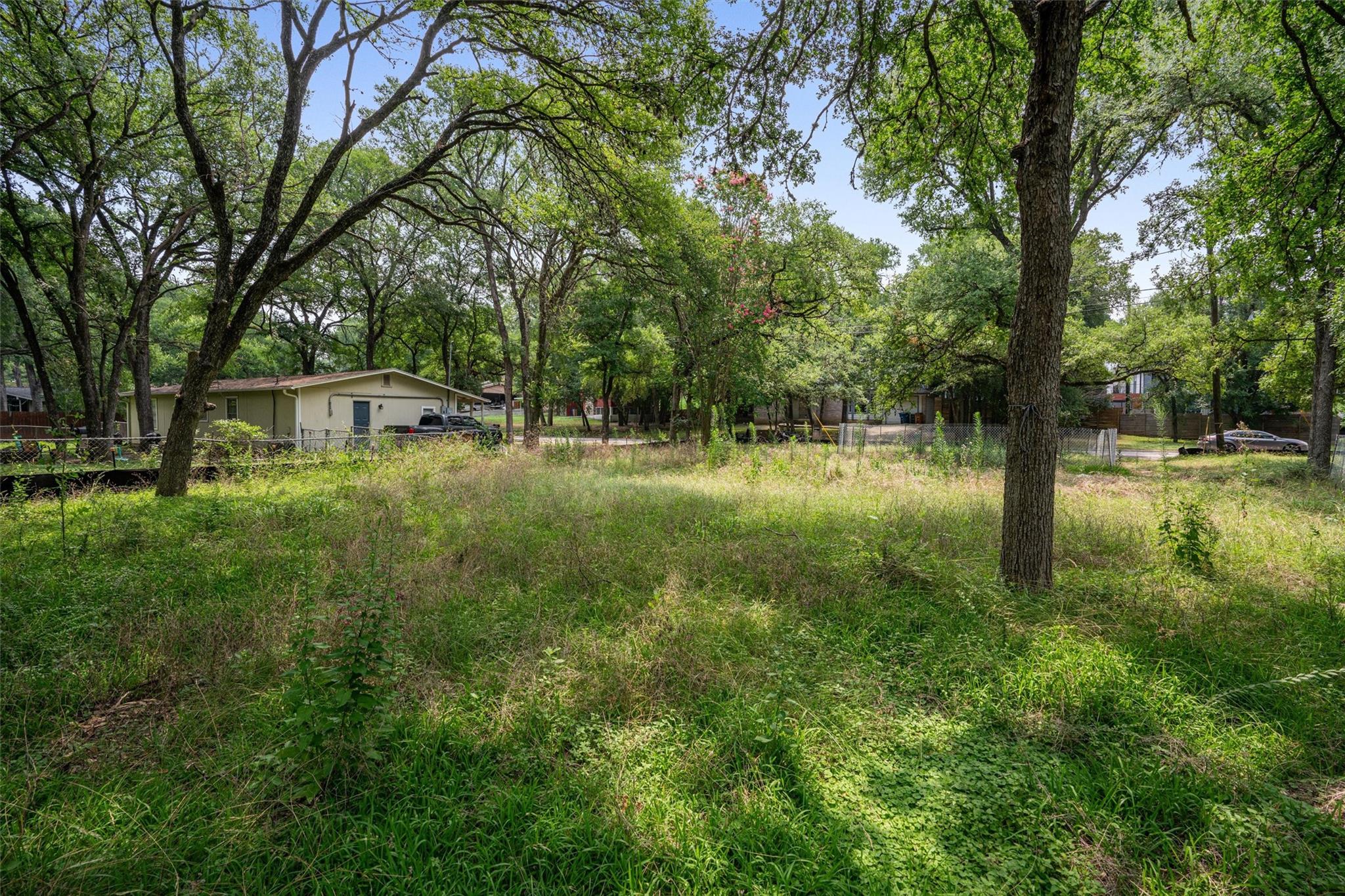 3928 E 16 Street Austin TX 78721