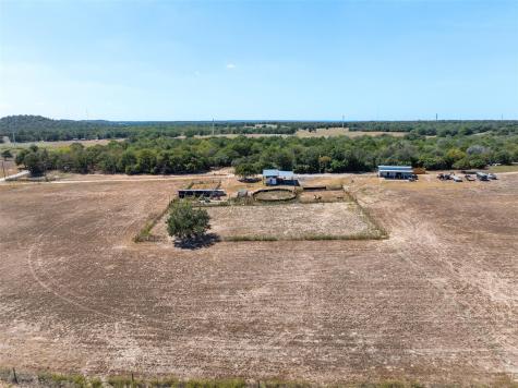 2135 Mule Creek Road Harwood TX 78632