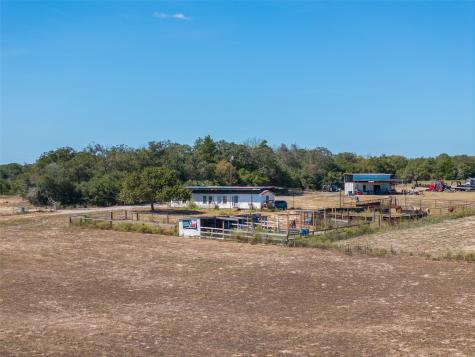 2135 Mule Creek Road Harwood TX 78632