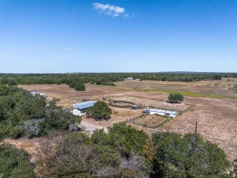 2135 Mule Creek Road Harwood TX 78632