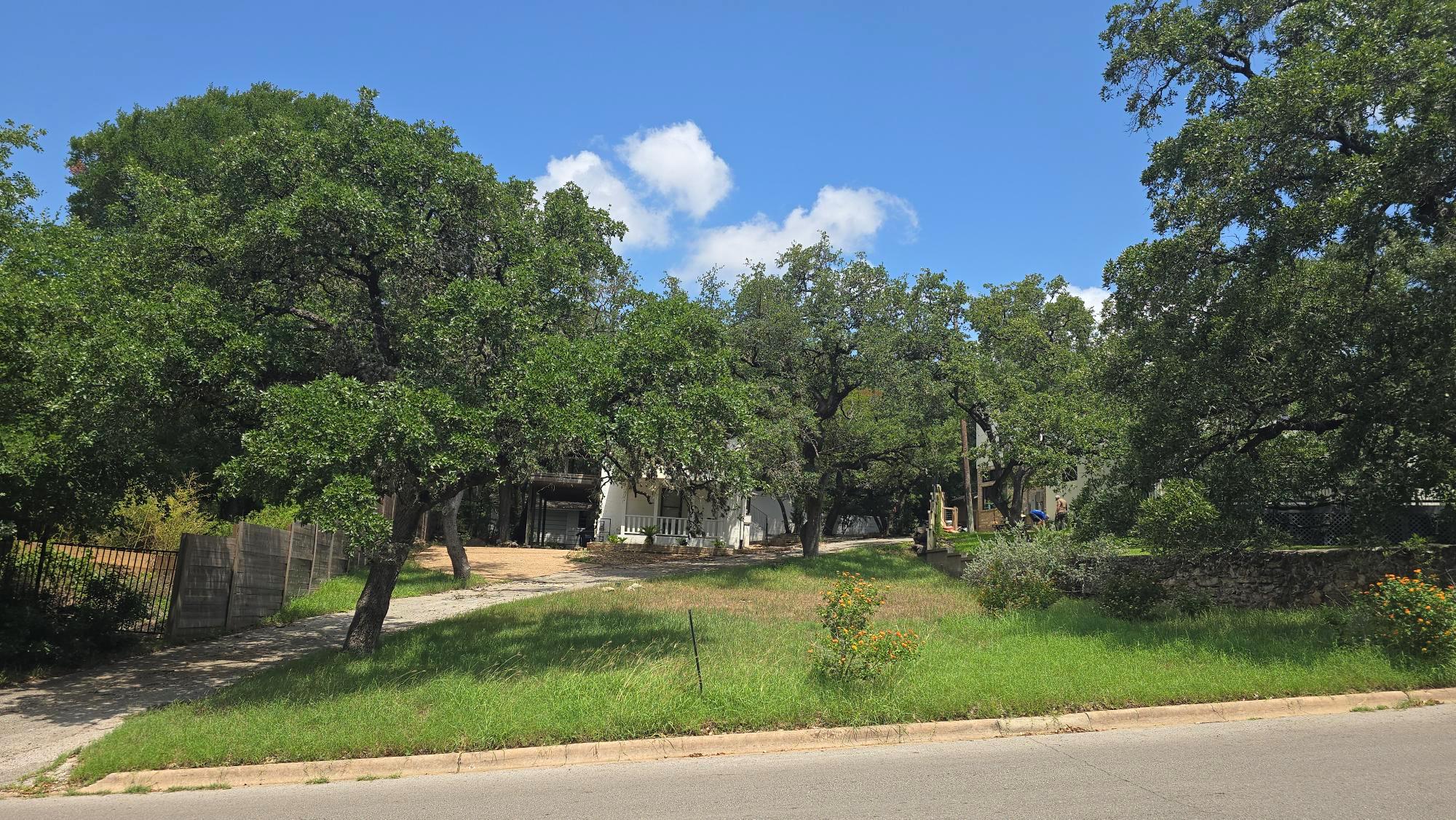 850 Forest View Drive West Lake Hills TX 78746