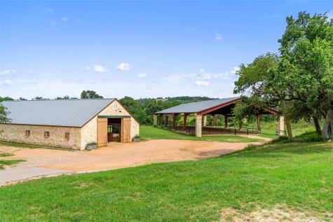 613 Cattle Creek Road Johnson City TX 78636