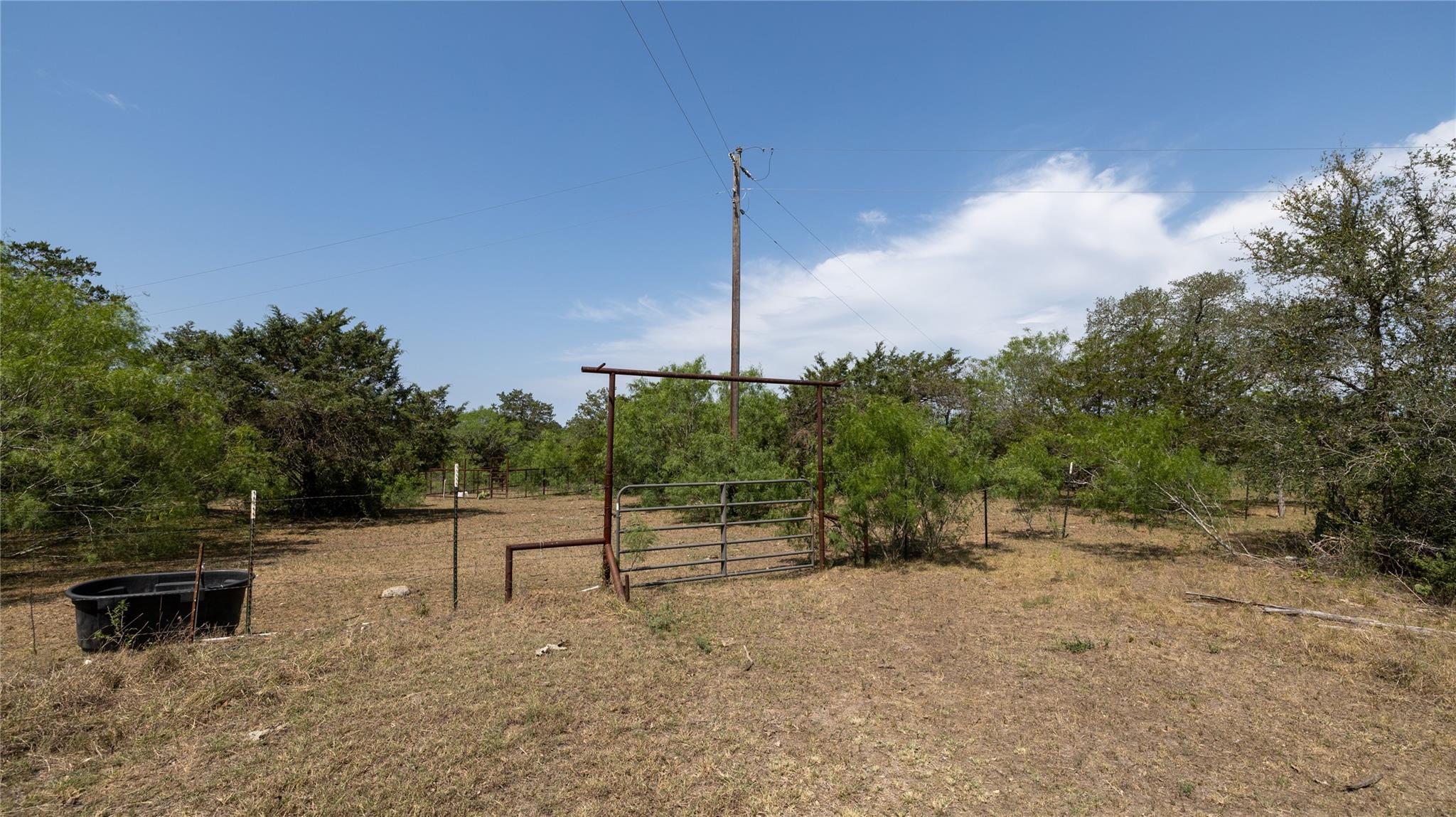 1400 Seminole Trail Dale TX 78616