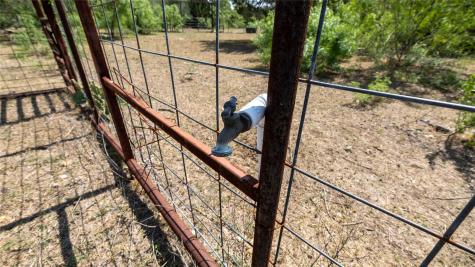 1400 Seminole Trail Dale TX 78616