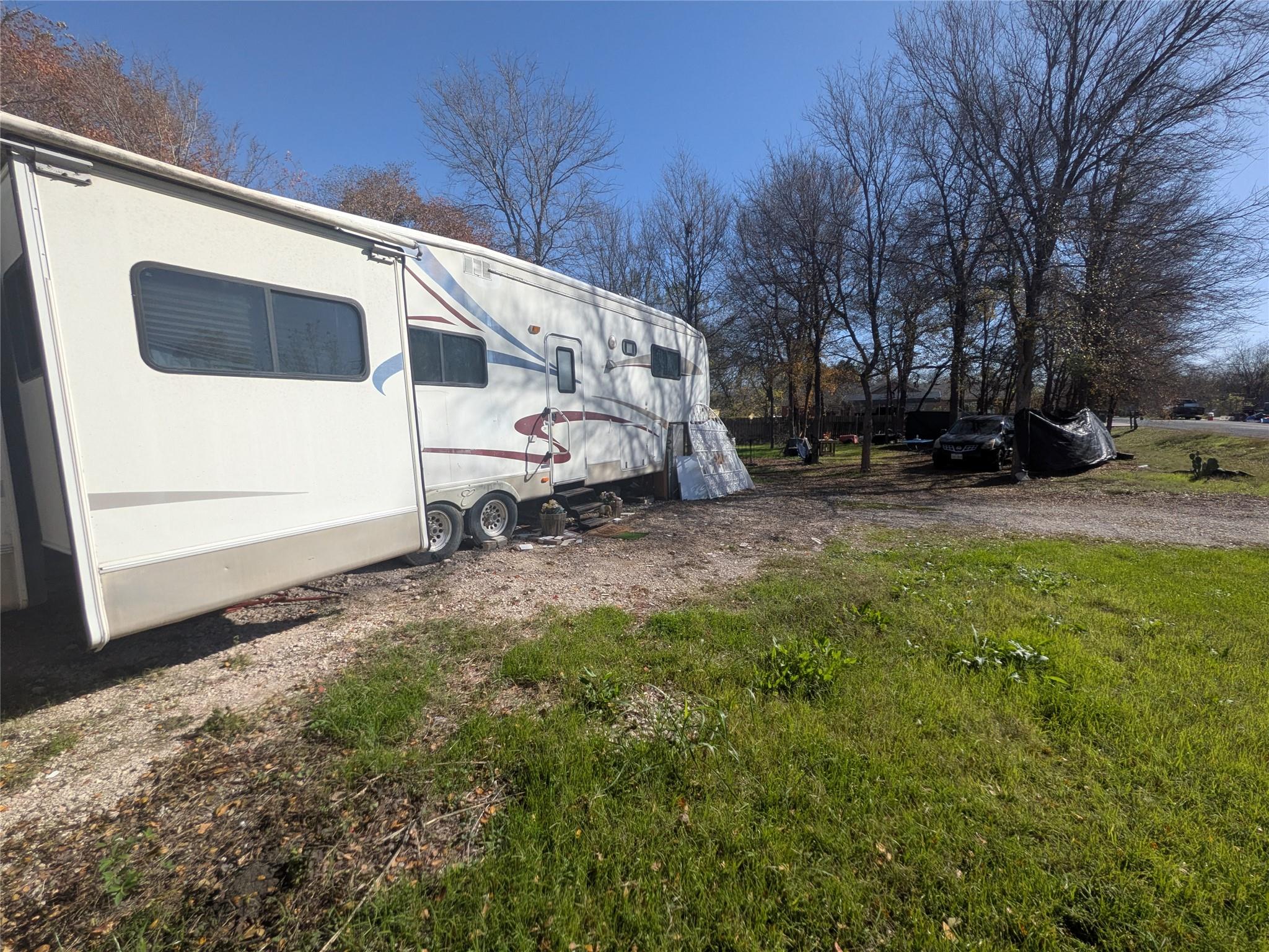 14800 Vevey Drive Del Valle TX 78617