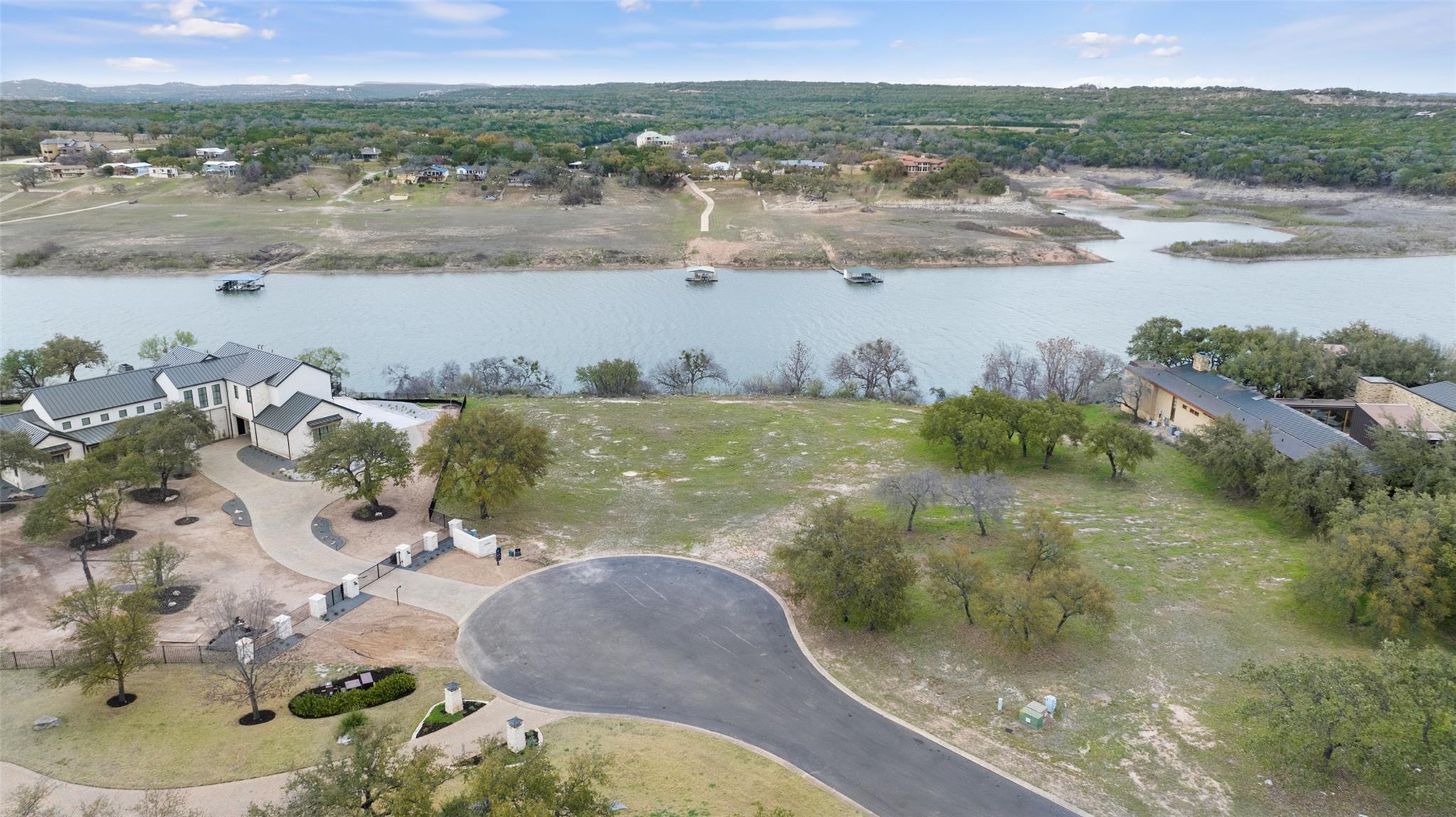 25208 Chernosky Point Cove Spicewood TX 78669