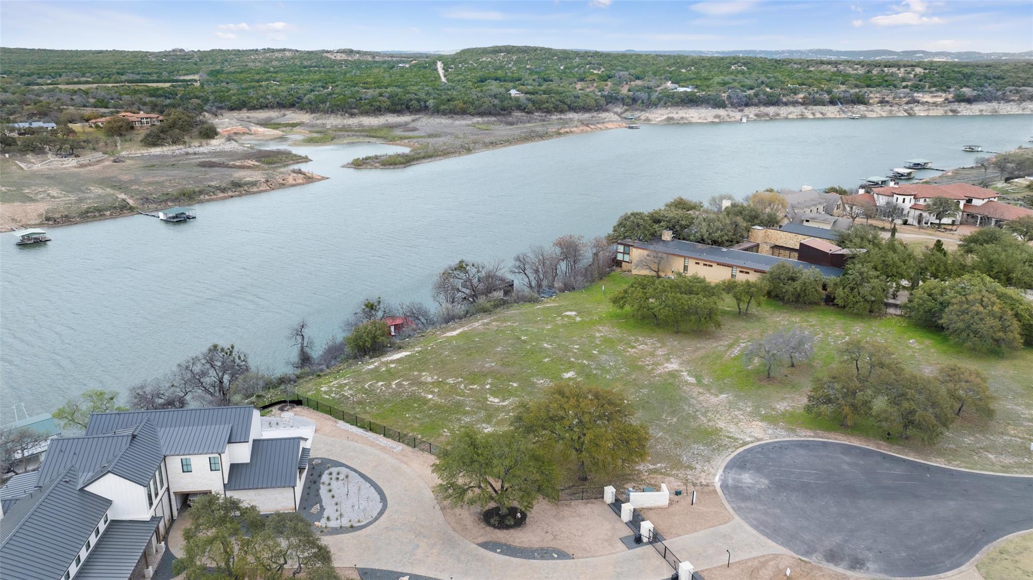 25208 Chernosky Point Cove Spicewood TX 78669