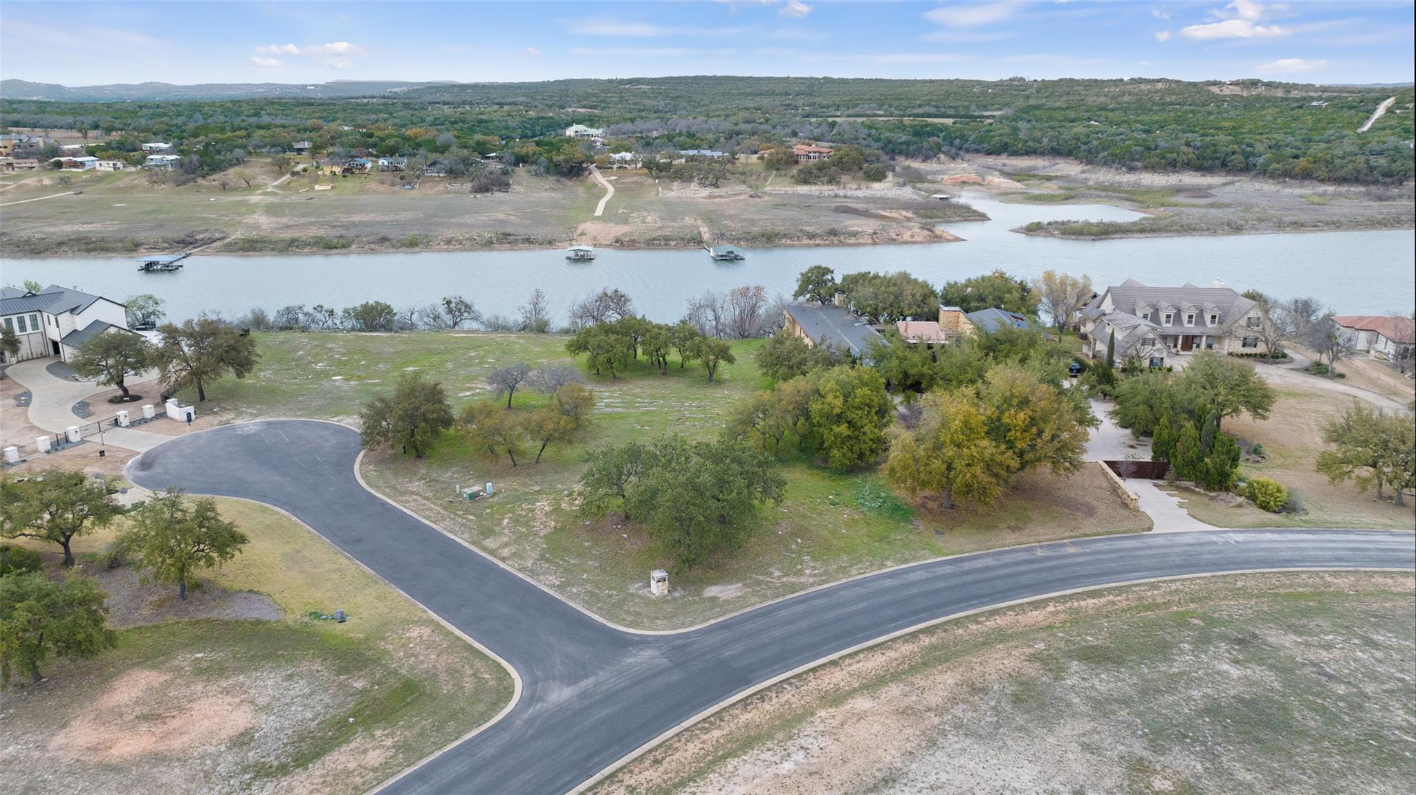 25208 Chernosky Point Cove Spicewood TX 78669