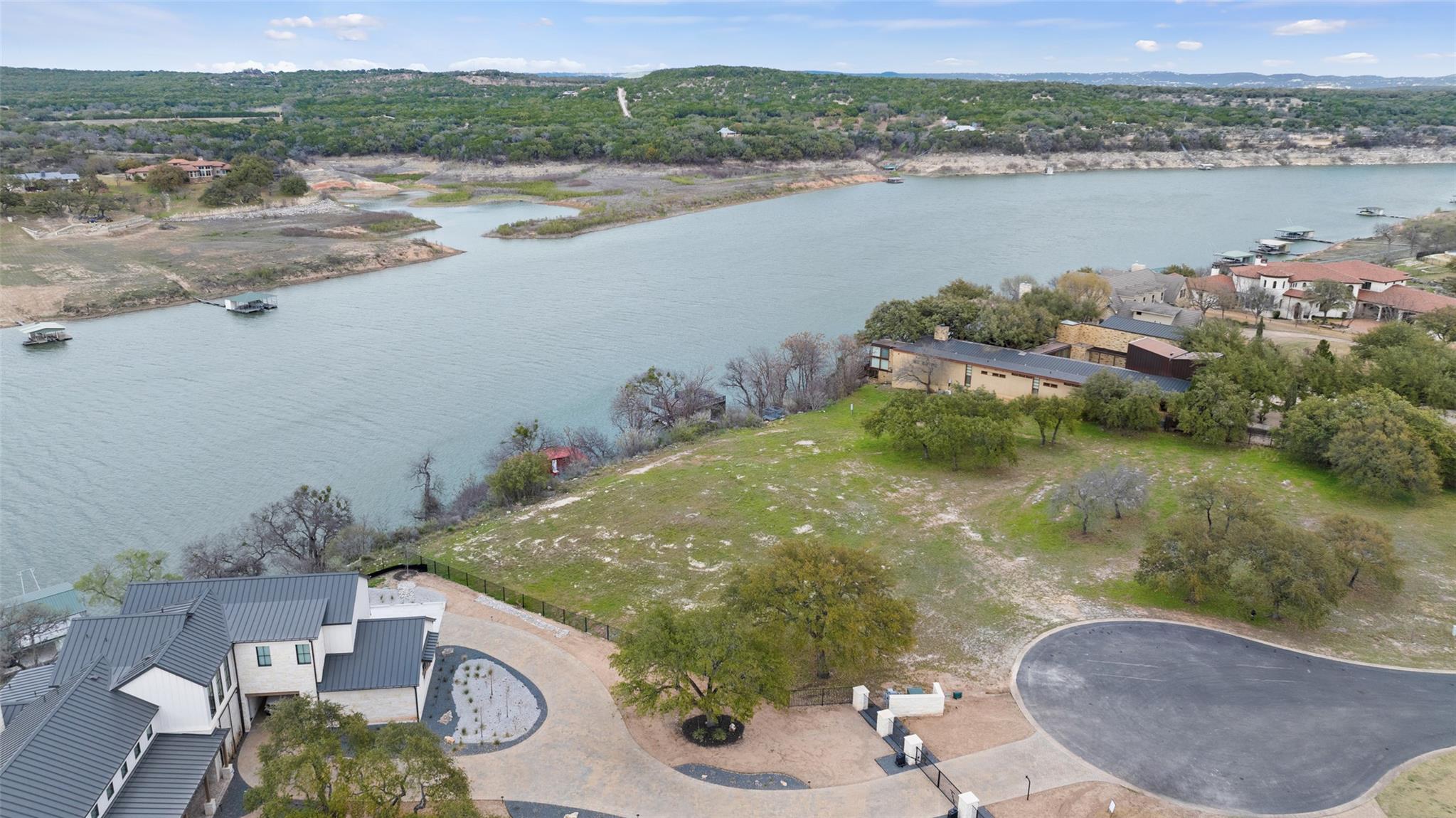 25208 Chernosky Point Cove Spicewood TX 78669