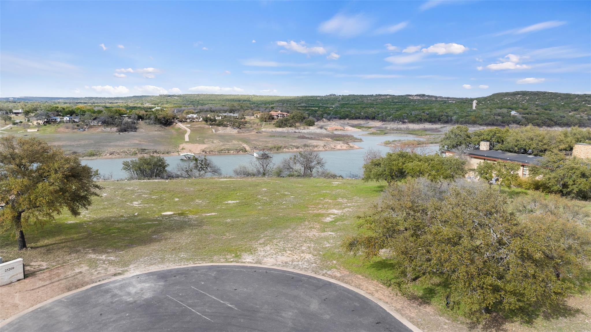 25208 Chernosky Point Cove Spicewood TX 78669