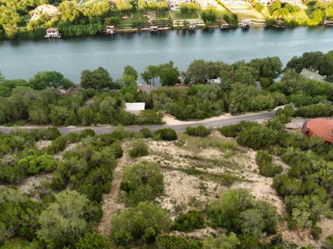 2304 Big Horn Drive Austin TX 78734