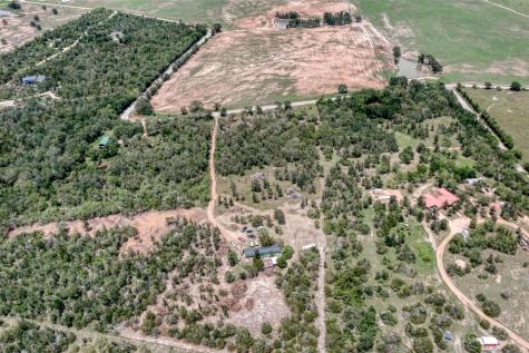 279 Earl Callahan Road Cedar Creek TX 78612