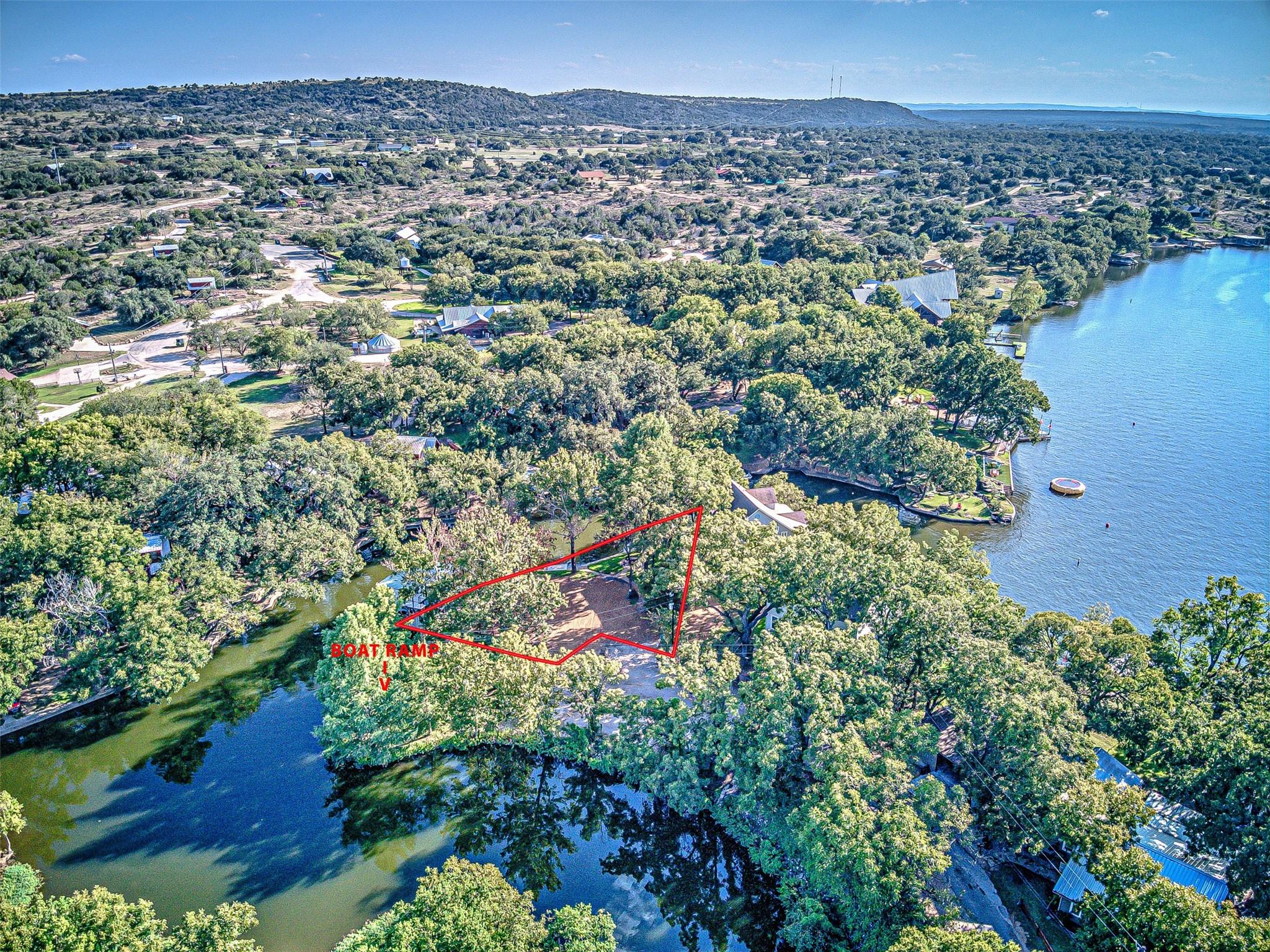 1336 S Lakeside Drive Kingsland TX 78611