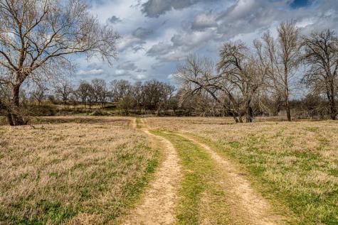 121 Mechelle Street Smithville TX 78957