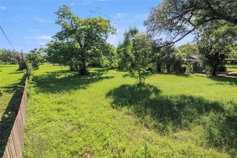 633 Uhland Road San Marcos TX 78666