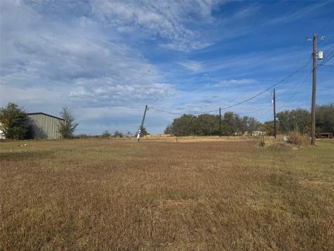 902 9th Street Lexington TX 78947