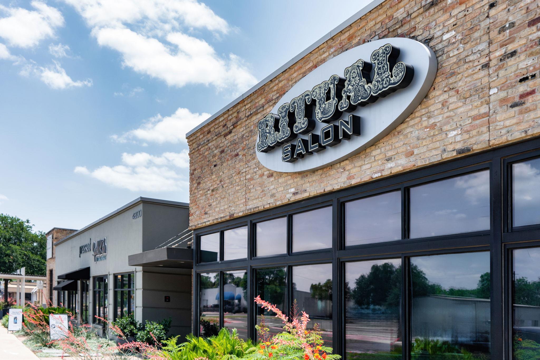 2206 W 49th Street Austin TX 78756