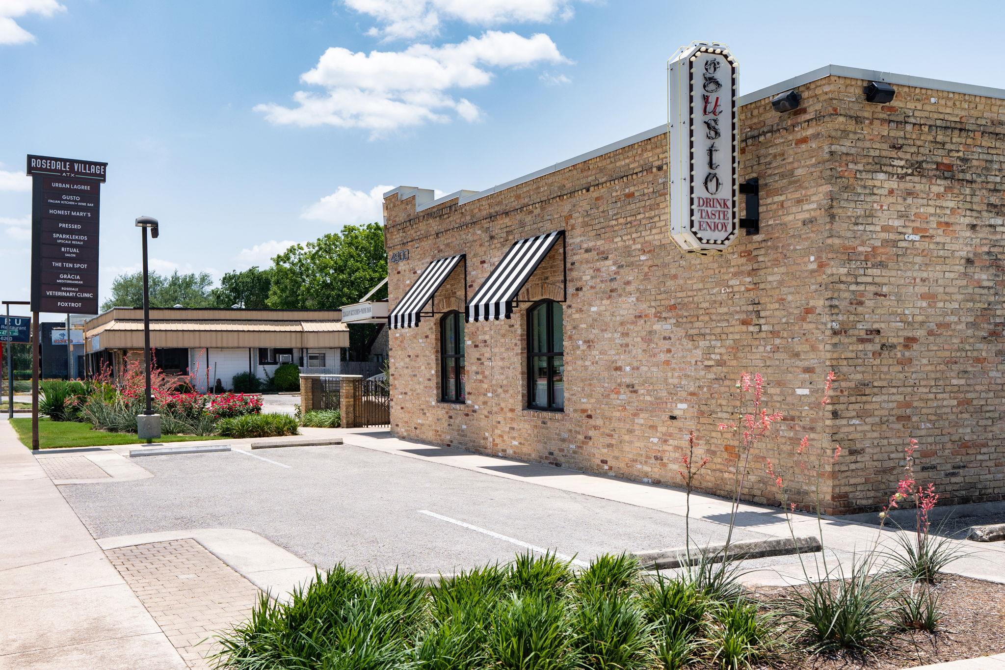 2206 W 49th Street Austin TX 78756