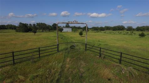 8616 N Us Highway 77 Highway La Grange TX 78945