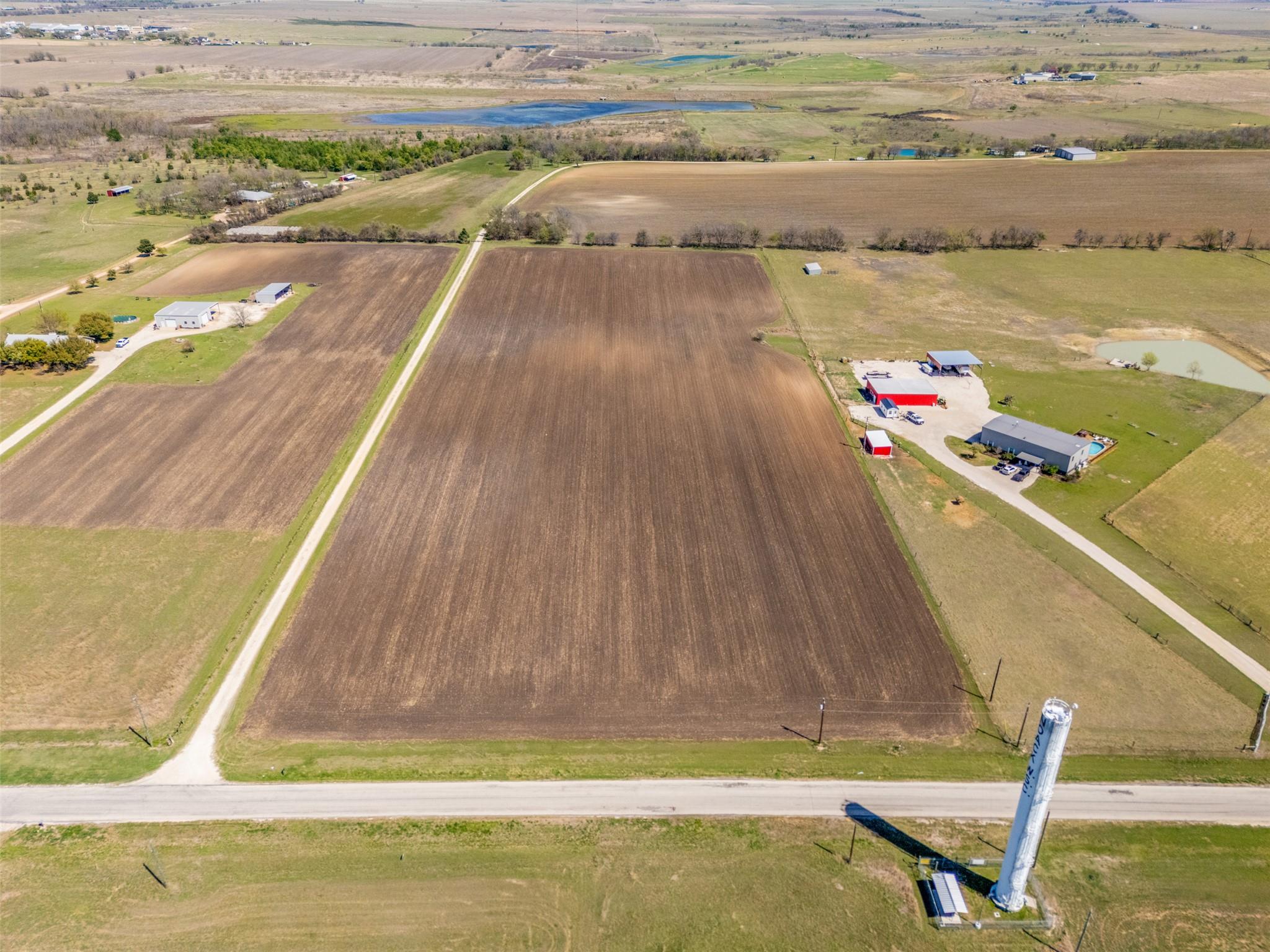 1295 County Road 432 Taylor TX 76574