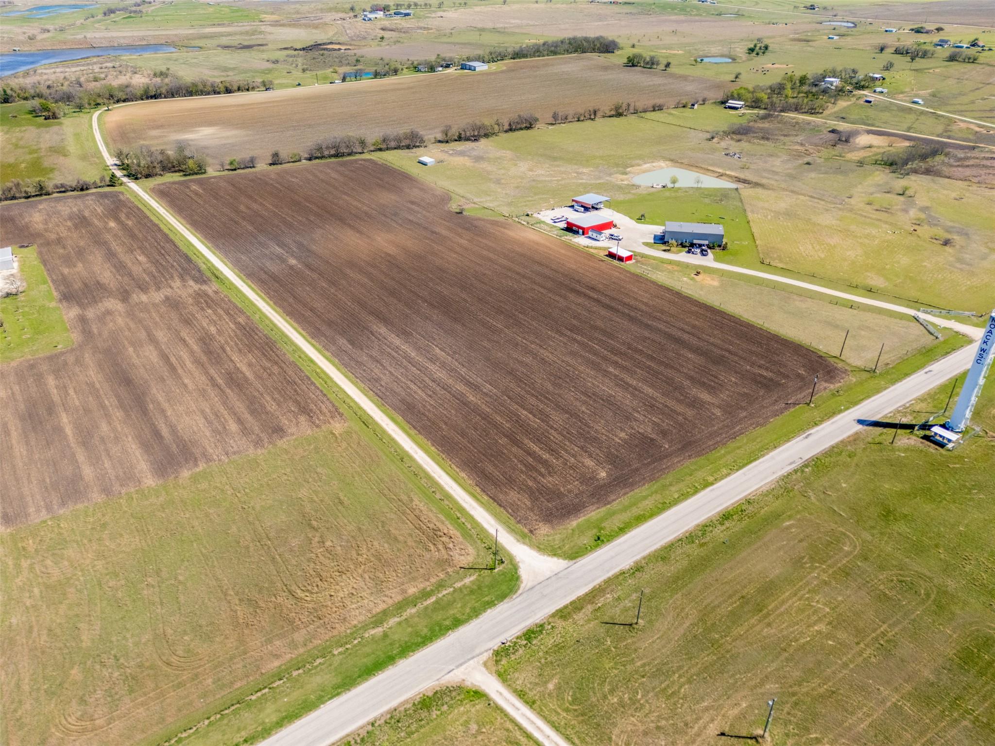 1295 County Road 432 Taylor TX 76574