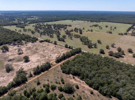 1078 Old Pin Oak Road Paige TX 78659